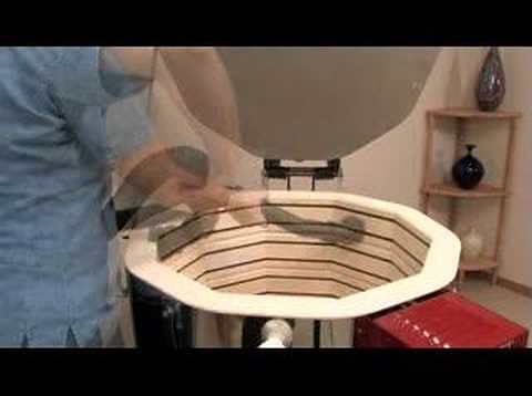Preping Your Kiln - Vacuuming Your Kiln
