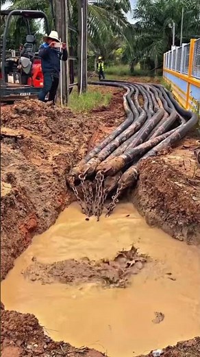 Pulling 10 HDPE Pipes Together | Multi-Pipe Pulling Process|| #HDDwork #drillingwork #shorts