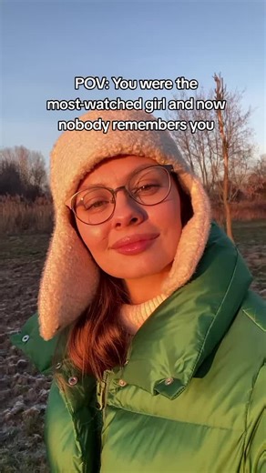 Only reals will remember me...!! I'm Vicky!! Bye 2025!! Hello New Year!! 💔 #123GO #Bye2025 #Hello2026 #Memories #Nostalgia