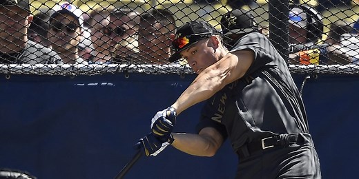 Judge takes center stage as ASG arrives in Hollywood