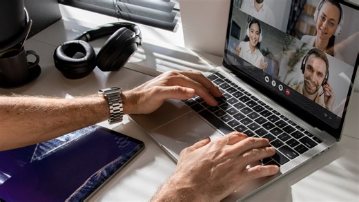 SFR Pro : fibre très haut débit, forfaits 5G et services premium pour accompagner la croissance des entreprises