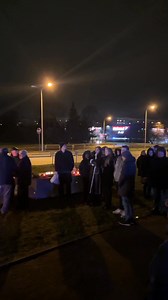 2.9K views · 30 reactions | Pirms 12 gadiem, 2013. gada 21. novembrī plkst. 17.44, sabrūkot “Maxima” veikalam, dzīvību zaudēja 54 cilvēki, no tiem 3 glābēji. Arī man pazīstami un tuvi cilvēki gāja bojā traģēdijā, ko varēja novērst. ️ Aizdedzot sveci šodien godinu aizgājušos un viņu ģimenes. Lai šis nekad neatkārtojas. | Antoņina Ņenaševa | Facebook