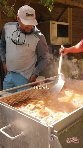 Ready for a taste of the bayou? 🌶️ Our Cajun seafood boil and private tour is calling your name! Dive into a pot of spicy goodness with Cajun Encounters. It's not just food, it's an experience! 🦐🔥 Call (504) 294-5508 to make your appointment for your delicious adventure! cajunencounters.com #CajunCulture #SeafoodBoil #NOLAFlavors #CajunCuisine #SeafoodBoil #cajunencounters #bayoucity #wild #ecotour #travel #tourism #nola #neworleans #swamp #creatures #cajunencounterstour #swamptour #wegotyouc