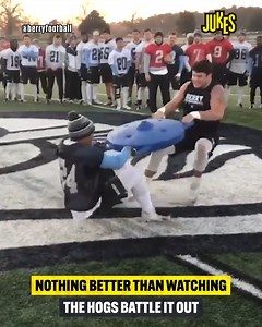 6.2M views · 3.4K reactions | Lineman don't always get the ball, but when they do it's electric! | Jukes | Facebook