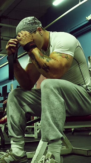 Filming chest an triceps tomorrow for the youtube. Make sure you guys sub so you dont miss it 🔥