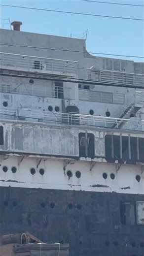 SS UNITED STATES | The Superstructure