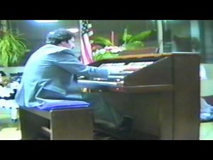 Silvano at the Organ - Kawai SR7 - Begin the Beguine