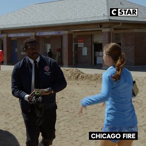 Pour les pompiers de Chicago Fire, la plage ne rime pas toujours avec "vacances"... La nouvelle saison continue ce soir, à 21h10, sur CSTAR 💥 | CSTAR