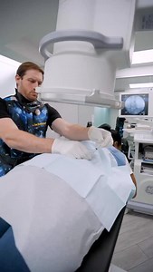 Epidural steroid injections are designed to relieve pain and improve mobility so you can stay active and participate in physical therapy. This procedure delivers anti-inflammatory medication into the epidural space surrounding your spinal nerves, reducing inflammation and calming irritated nerve roots. The relief provided allows you to move more comfortably, engage in rehabilitation exercises, and strengthen your back. By decreasing pain and improving function, epidurals create the opportunity f