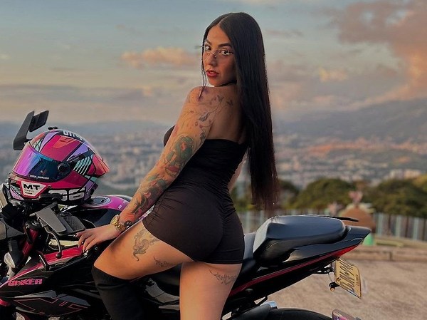 Sexy motorcycle influencer 'Bikergirl' killed in horrifying crash