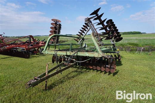 John Deere 230 23' Disk | Agriculture