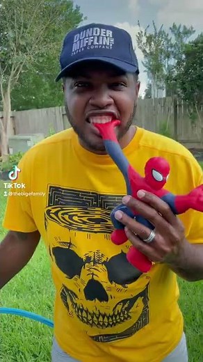 Spider-Man Stretch Toy filled with water