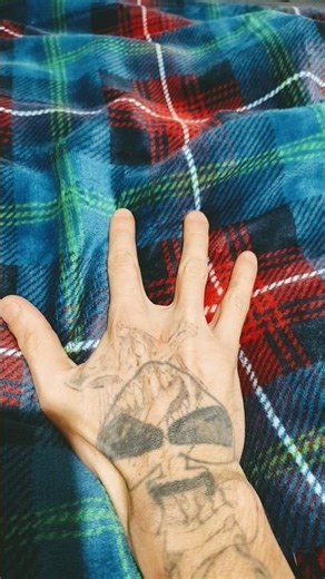 😳I got that alien hand👽 #fyp #real #fourfingers #shorts