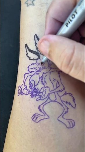 Fake tattoo with a pen, drawing. Easy and quick‼️💯 #tattoo #viralvideo #art #drawing