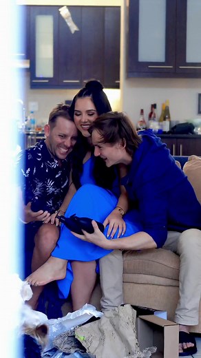 @lumierebeautysa just launched a unisex personalized shampoo & conditioner that looks soo classy !😍 This was my gift to all the men in the fam and as you can see they loved it !🫶🏻 Personalise your unisex hair wash here: https://www.lumierebeautysa.co.za/🎄 #hair #hairtok #hairwash #hairproducts #shampoo #conditioner #haircareproducts #unisex #giftideas #giftforher #giftforhim