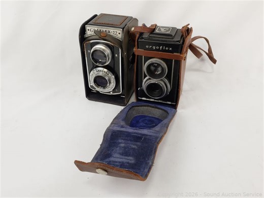 Vintage Graflex 22 & Argus Argoflex TLR Cameras w/Leather Cases