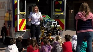 Scott Elementary Students meet first responders from their community