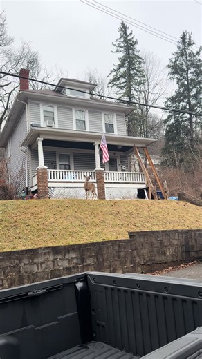 You could hit a deer inside the Pittsburgh city limits #pittsburgh