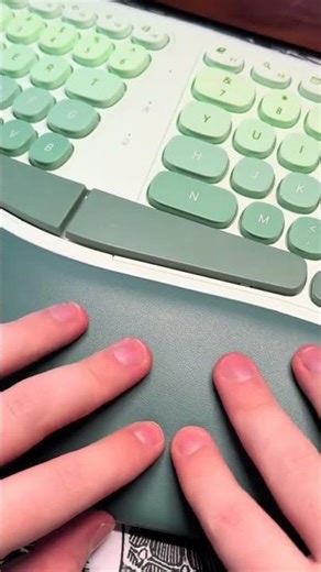 I never knew keyboards could come in this shape 🍵#keyboard #keyboardasmr #ergonomic #quietkeyboard