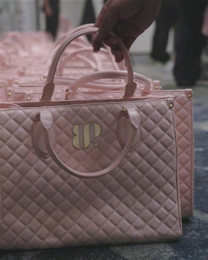 49K views · 743 reactions | We loved seeing you at registration yesterday and can't wait to reveal all of the sparkly things we've been working on. ✨It's BP family time here at Fizztopia in Orlando Florida!And no one does it quite like Bomb Party. ✨ How are you liking it so far fam? | Bomb Party | Facebook