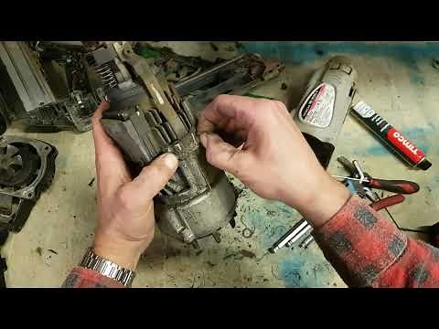 Servicing and repairing a old Hitachi gas gun NR90GC. Nailer first fix.