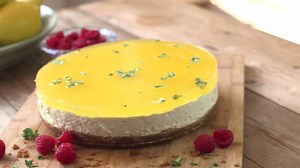 This gin and tonic cheesecake tastes even better than it looks! Watch this video for a step-by-step guide on how to make this boozy summer delight yourself (and don't forget to enter our cook the cover competition). The full recipe is available in the June issue of delicious. in shops now! http://www.deliciousmagazine.co.uk/videos/gin-and-tonic-cheesecake-video-recipe/ | delicious. magazine