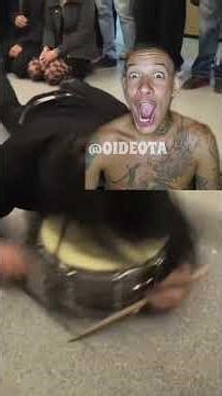 Os bateristas dos rock de vdd devem ta tds se revirando nos tumulos kkkk #react #rock #rocknroll