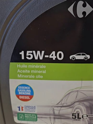 Choisir l’huile moteur : 5W30, 10W40, ou 15W40 ?