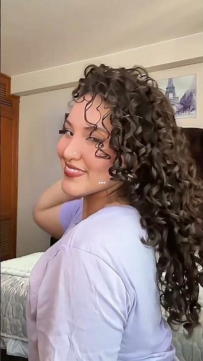 La rutina que cambió mis rizos en minutos ✨ (sin frizz)