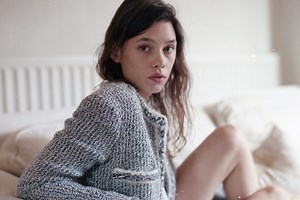 Astrid Bergès-Frisbey's prismatic peepers