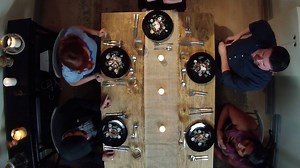 If you missed our Stranger Things-themed Supper Club episode, watch it before the Golden Globes this Sunday for all the nostalgia. 💯 🍿 📺 | Fandom