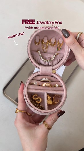 Up to 70% off this Black Friday 💫 Plus, spend £60 and snag a FREE travel jewellery box and free delivery ✨ Huge savings, free delivery and the cutest storage ever? Yes please ⭐ | Bohomoon