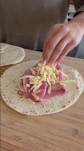 Ham and Cheese Wraps