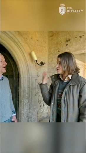 96K views · 1.2K reactions | Finally made it to Athelhampton! After years of seeing photos, experiencing this building in person is amazing. The fabric of this place is truly something special. #Athelhampton #HistoricBuildings #Dorset #Architecture #TravelUK | Real Royalty | Facebook