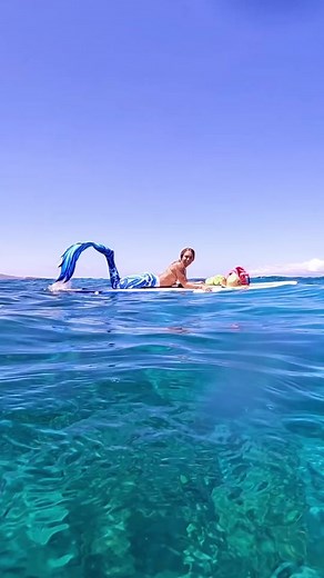 🤗 Just some mermaids splashing around…#mermaid #mertok #mermaidtiktok @finfolk_productions @mermaidreya