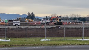 New rental car center being built at the Eugene Airport