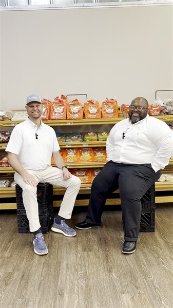 Meet Clark Psalmonds, our Renfroe's McGehee Road Store Manager, who is celebrating ten years as a Renfroe's team member! Keep smiling, keep singing and have a Happy 10th Anniversary! | Renfroe's Market