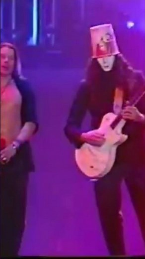 Sweet Child O’ Mine Solo BEAUTIFULLY Played By Buckethead! Guns n Roses Live