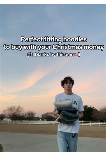 Get them 👉 @Blanks by Thirteen 🔥 . . . #perfecthoodie #hoodieoutfit #winteroutfit #birkenstocks #jesussaves