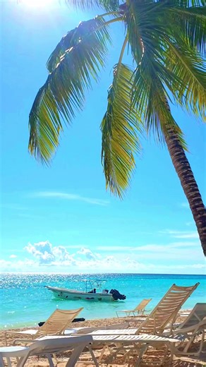 It is never too early to register for ASTA events. In fact, the sooner you register the better, so you can take advantage of our early bird discounts and make sure you reserve your spot for events that typically sell out. From national and international gatherings to local chapter meetings, our goal is to provide ASTA members with opportunities throughout the year for networking, learning about destinations and new travel products, and, most importantly, helping you to grow your business! Now is