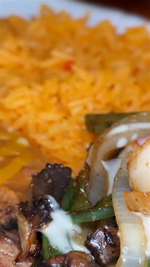 Sunday’s for relaxing, laughing, and enjoying all the variety we have on our menu. Come taste your new favorite dish! #PlazaAzteca #SundayVibes #MexicanFood #WeekendFun | PLAZA Azteca OBX | Facebook