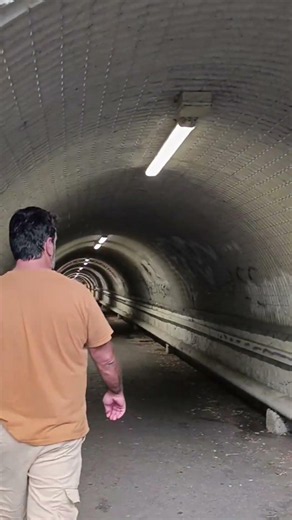 La Spezia ciudad base para visitar Cinque Terre Italia