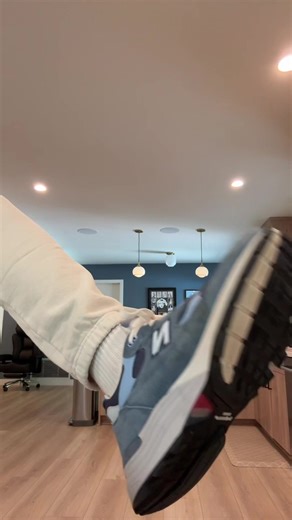 Michael Evans Behling (@michaelb0505)’s video of jordan barrett lance baker