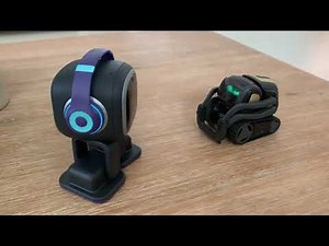 Emo and Vector cool dance