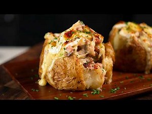 Loaded Baked Potato Recipe | Bacon, Mushrooms & Creamy Chicken