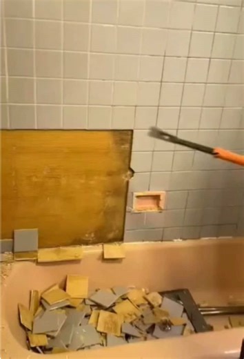 Craving that satisfying ASMR fix while dreaming of a bathroom glow-up? Dive into this immersive tile demo—scraping old bathroom ceramic tiles for the ultimate auditory feast! So satisfying, you’ll watch on repeat 🎧 Obsessed with this renovation vibe? Like, follow, and comment if you’re hooked—more bathroom reno inspo is coming! #HomeRenovation #ASMRBathroom #TileDemoASMR #InteriorVibes #BathroomRemodel #SatisfyingASMR #OldToNewBath #RenovationSounds