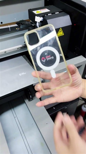 Printing a logo on a transparent phone case using UV printing