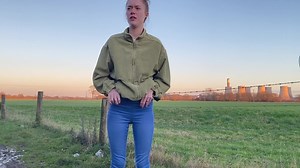 Peachypoppy - Couple Almost Caught Wetting In Public