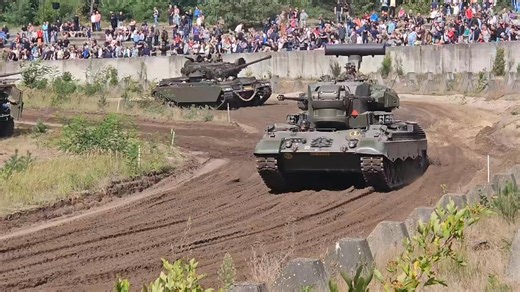 Dutch Prtl self propelled anti aircraft system seen at the Summer offensive event at Soest 2025. | Kuine's Military Photography