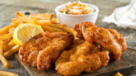 The Best Way To Keep The Batter On Fried Fish From Falling Off - Tasting Table